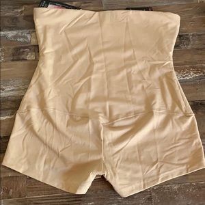Maidenform Intimates & Sleepwear - Tummy control hi waisted boy shorts Maidenform Intimates & Sleepwear - Tummy control hi waisted boy shorts